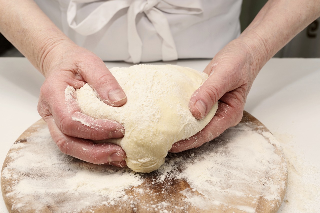 kneading dough- basics of baking technique